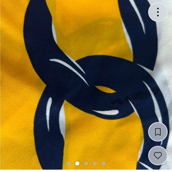 Chanel scarf - Picture 4 of 5